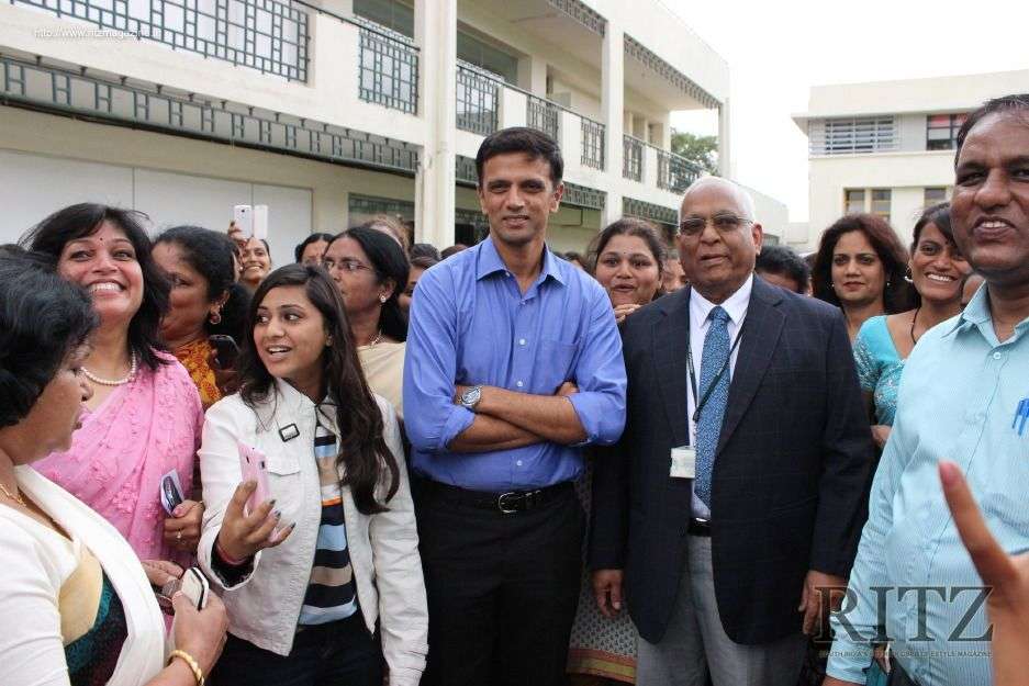 former-cricketer-rahul-dravid-graces-the-teachers-day-celebration-at