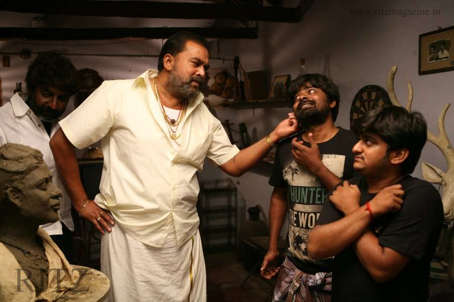 144 Movie Stills2 | RITZ