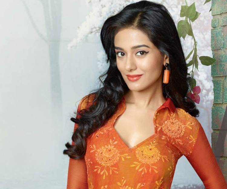 Amrita Rao • Größe, Gewicht, Maße, Alter, Biographie, Wiki – FBQA