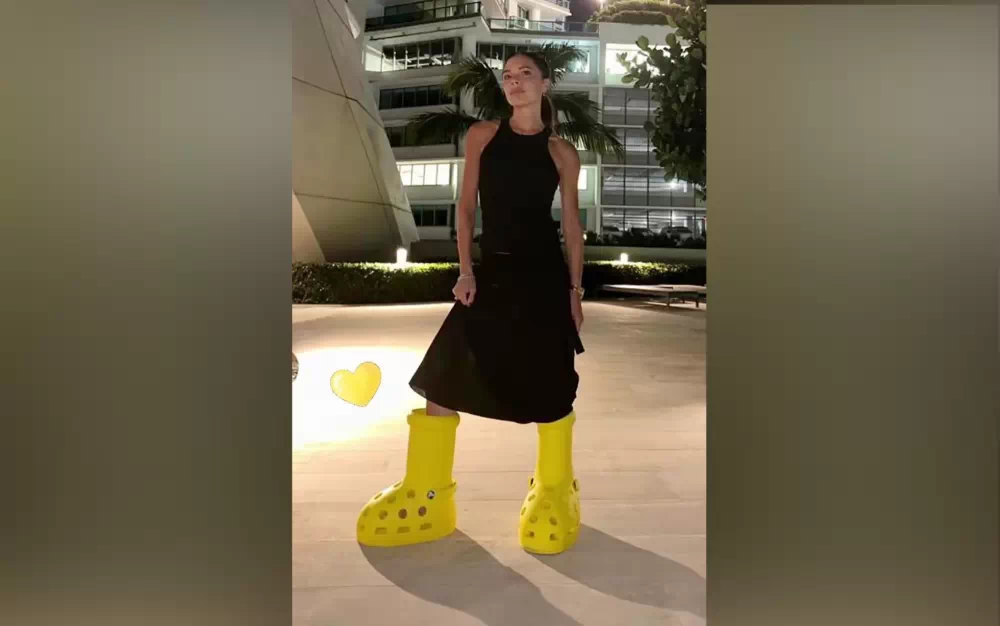 Victoria Beckham wears Croc boots after vowing she would die instead of ...